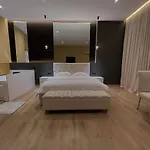 דירה Luxury Jacuzzi Suite- Astir,tirana *
