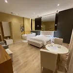 Apartment Luxury Jacuzzi Suite- Astir,tirana