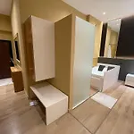 Luxury Jacuzzi Suite- Astir,tirana *