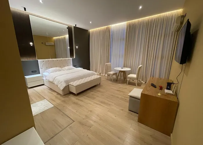 Luxury Jacuzzi Suite- Astir,tirana Apartment Tirana