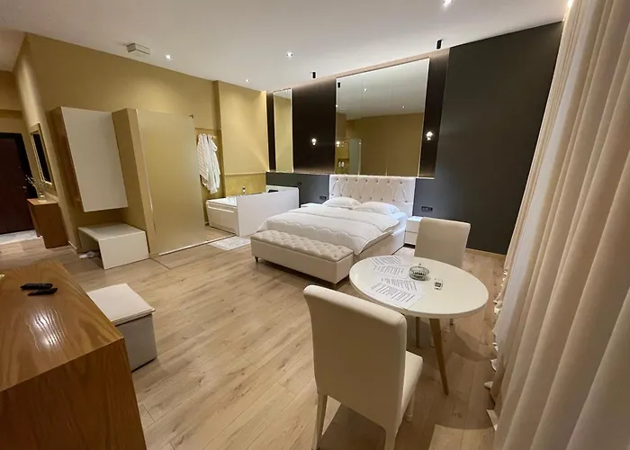 Luxury Jacuzzi Suite- Astir,tirana Tirana