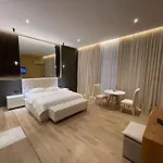 Luxury Jacuzzi Suite- Astir,tirana