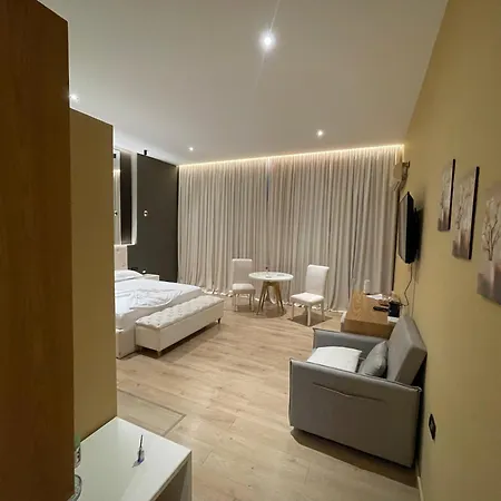 Апартаменты Luxury Jacuzzi Suite- Astir,tirana Тирана