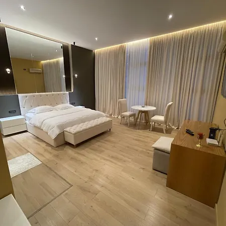 Luxury Jacuzzi Suite- Astir,tirana Апартаменты Тирана
