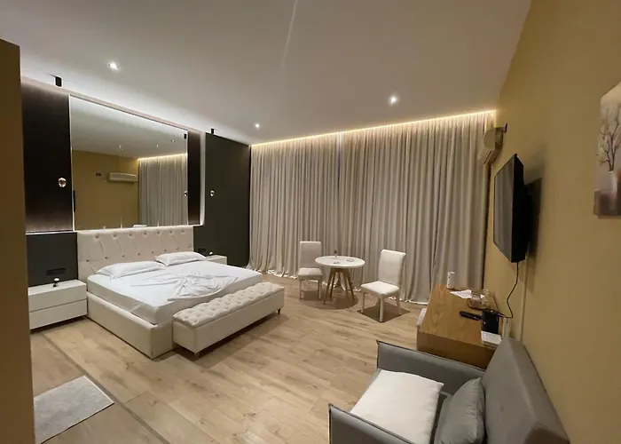 Luxury Jacuzzi Suite- Astir,tirana Appartement Tirana