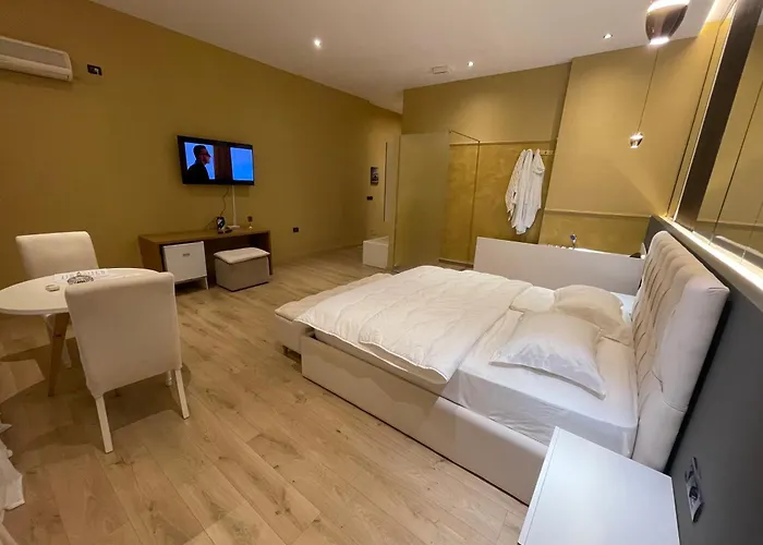 Appartement Luxury Jacuzzi Suite- Astir,tirana